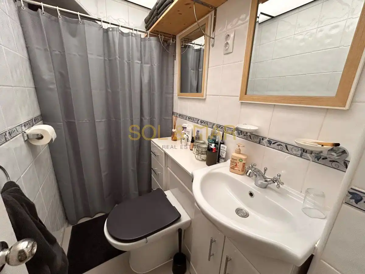 Bany de Casa o xalet en venda en Torremolinos amb Aire condicionat, Calefacció i Parquet