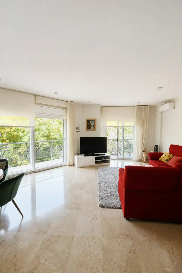 Living room of Duplexes for sale in L'Hospitalet de Llobregat  with Air Conditioner, Heating and Terrace