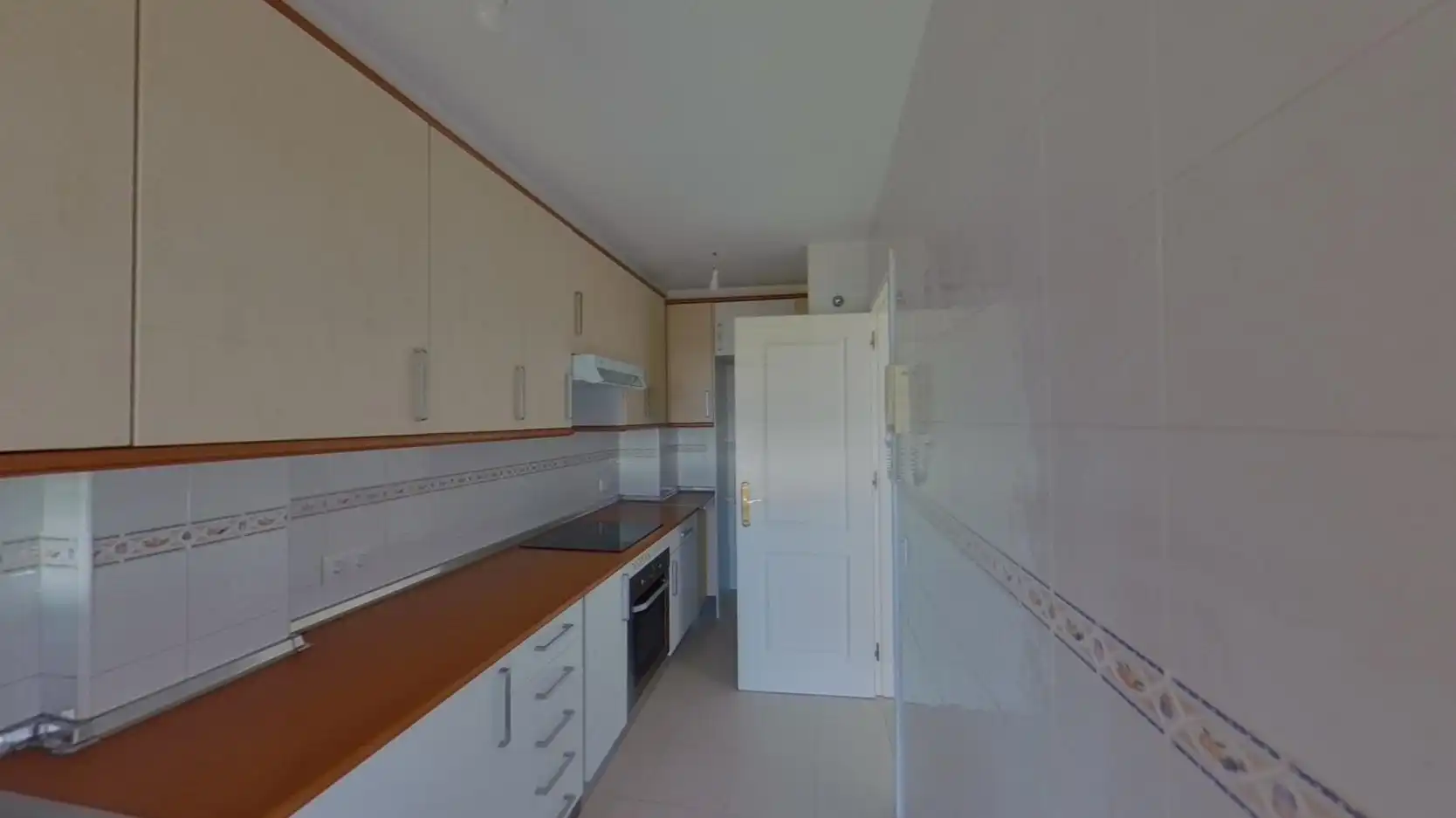 Cuina de Apartament en venda en Mijas amb Traster i Piscina