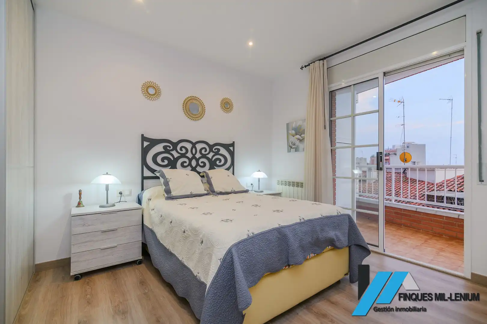 Flat for sale in Passeig Maragall