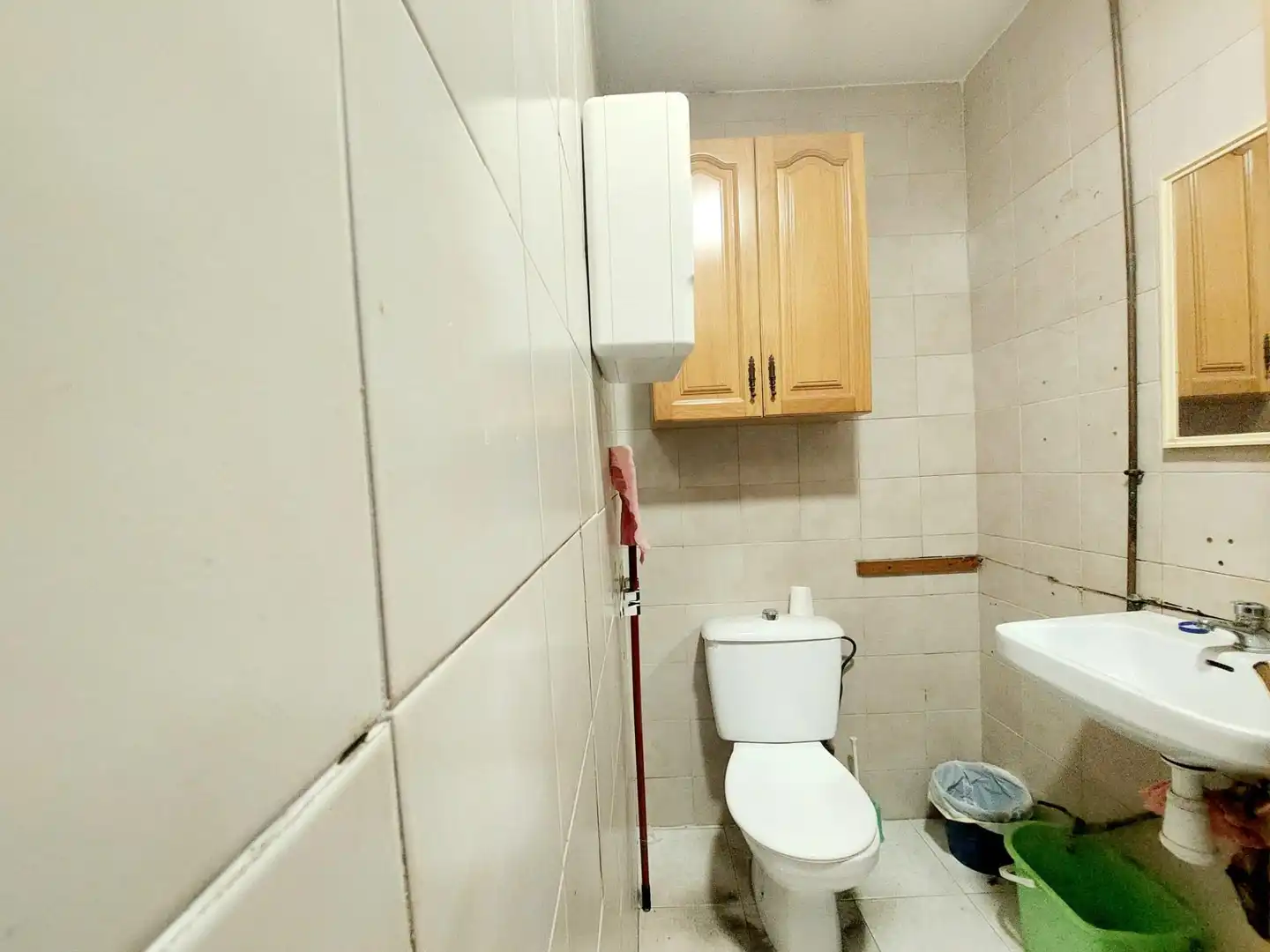 Bathroom of Commercial properties for rent in Murcia  with Air Conditioner