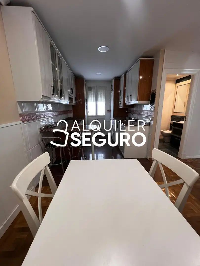 Kitchen of Flat for rent in Madrid  with Heating