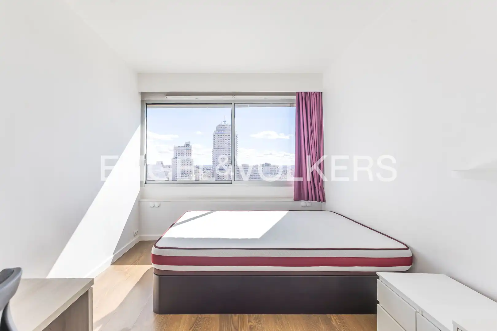 Bedroom of Flat for rent in Moncloa - Aravaca