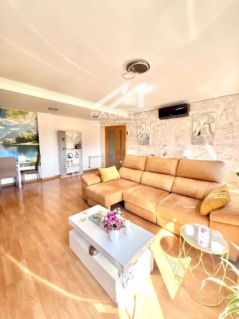 Sala d'estar de Pis en venda en Illescas amb Aire condicionat, Calefacció i Traster