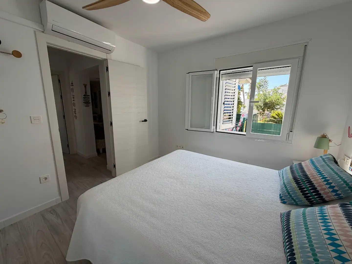 Casa adosada en venta en San Juan de los Terreros