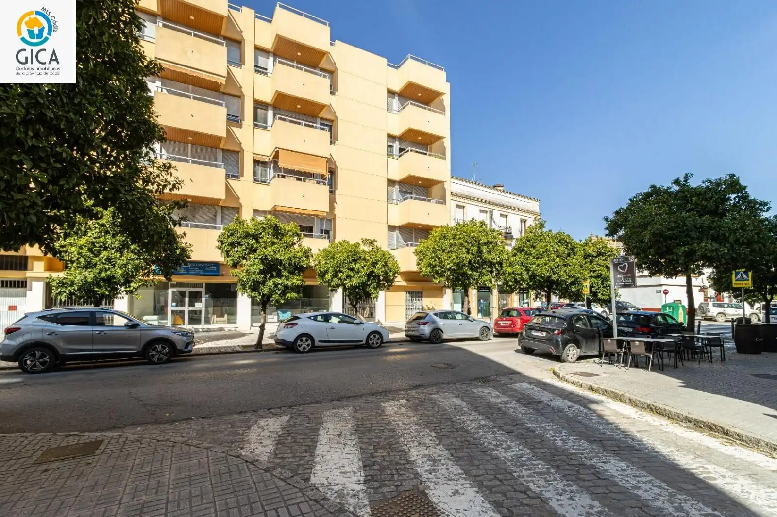 Vista exterior de Pis en venda en Jerez de la Frontera amb Aire condicionat, Terrassa i Traster