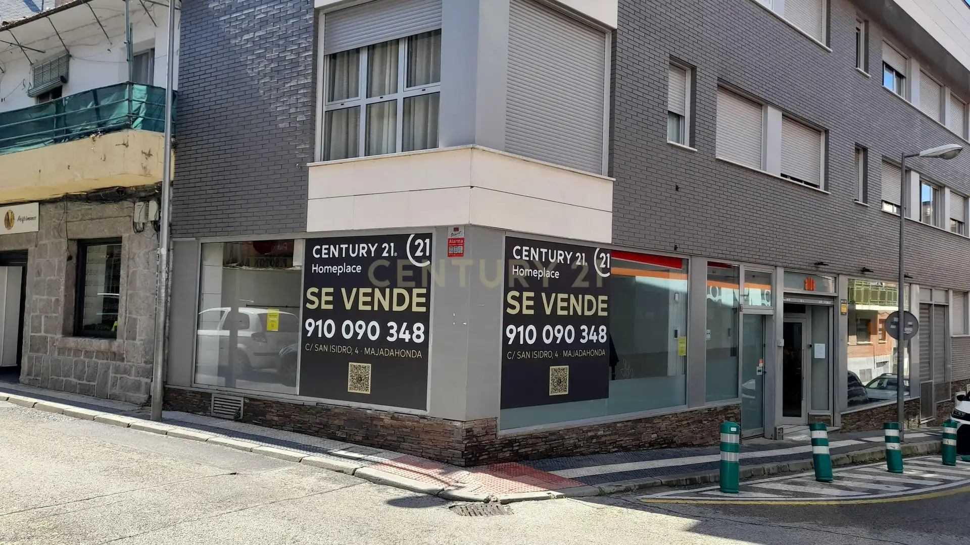 Vista exterior de Local en venta en Majadahonda con Aire acondicionado