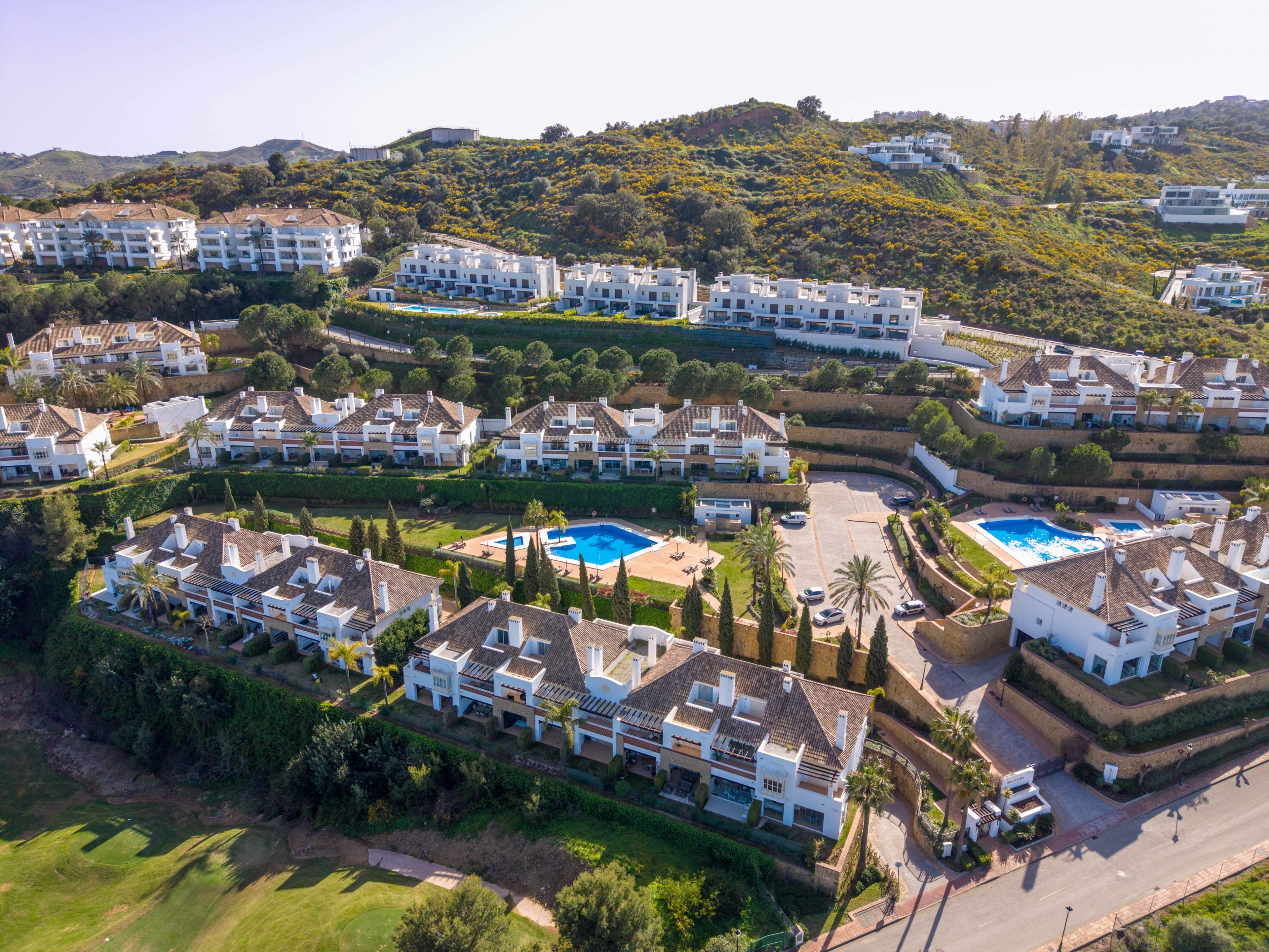 Casa adosada en venta en Cortes - Huertas