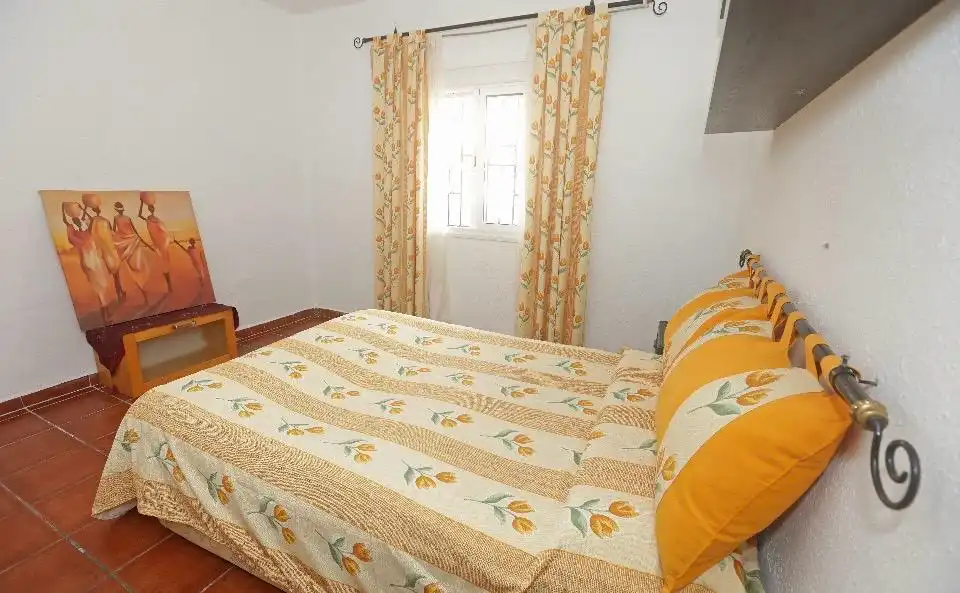 Habitación de Piso en venta en Algeciras con Aire acondicionado y Alarma