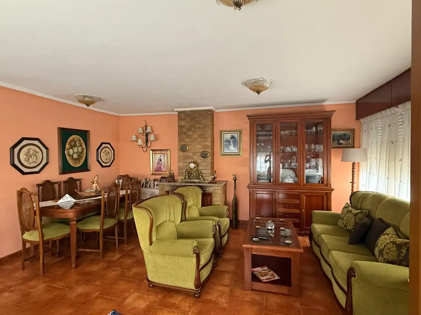Sala d'estar de Casa o xalet en venda en Ferrol amb Calefacció i Traster