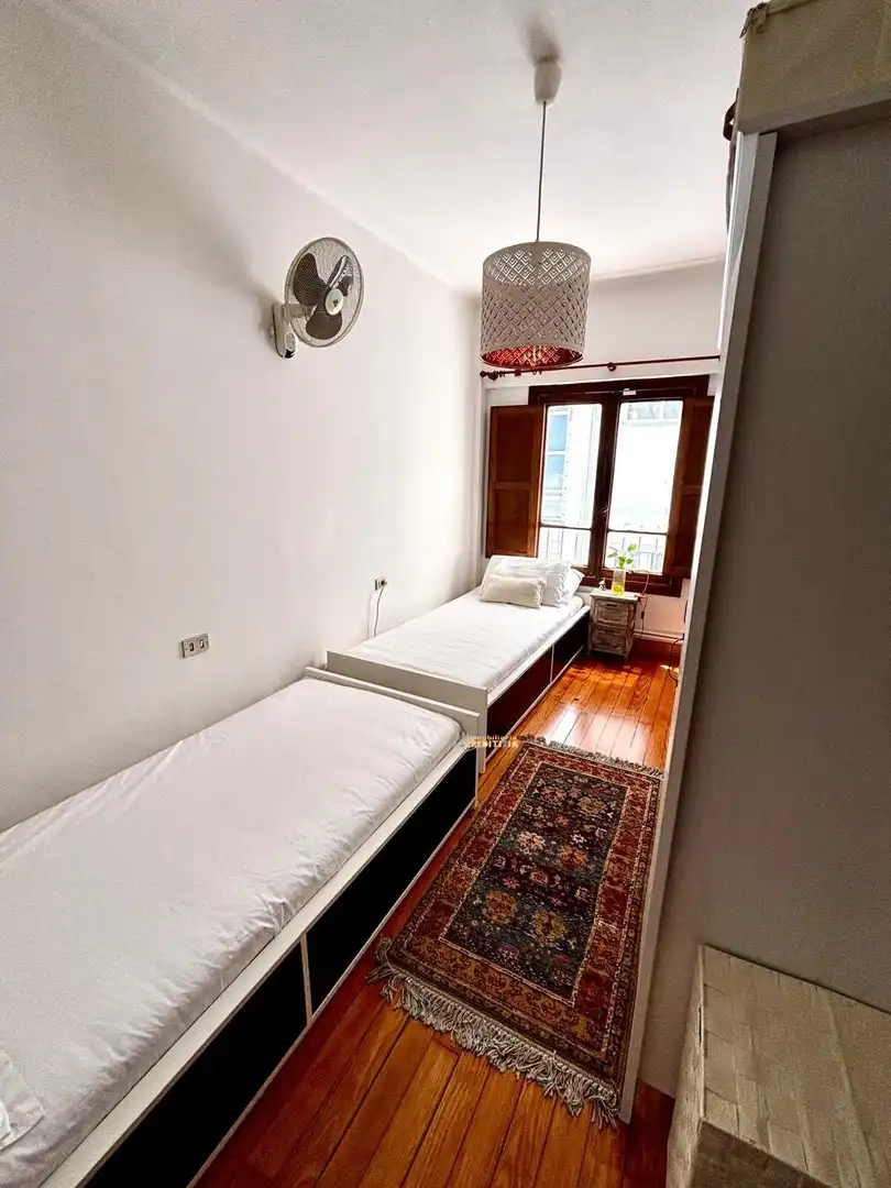 Bedroom of Flat for rent in Vigo   with Heating and Furnished