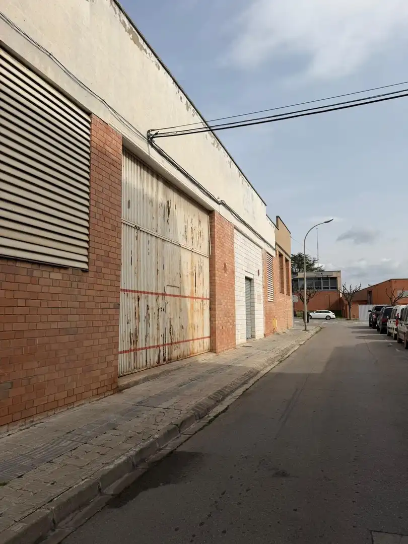 Vista exterior de Nave industrial en venta en Igualada