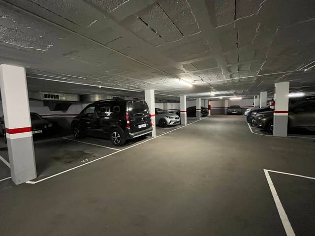 Garaje en Venta en Carrer de Pinar del Rio, 34 en El Congrés i els Indians