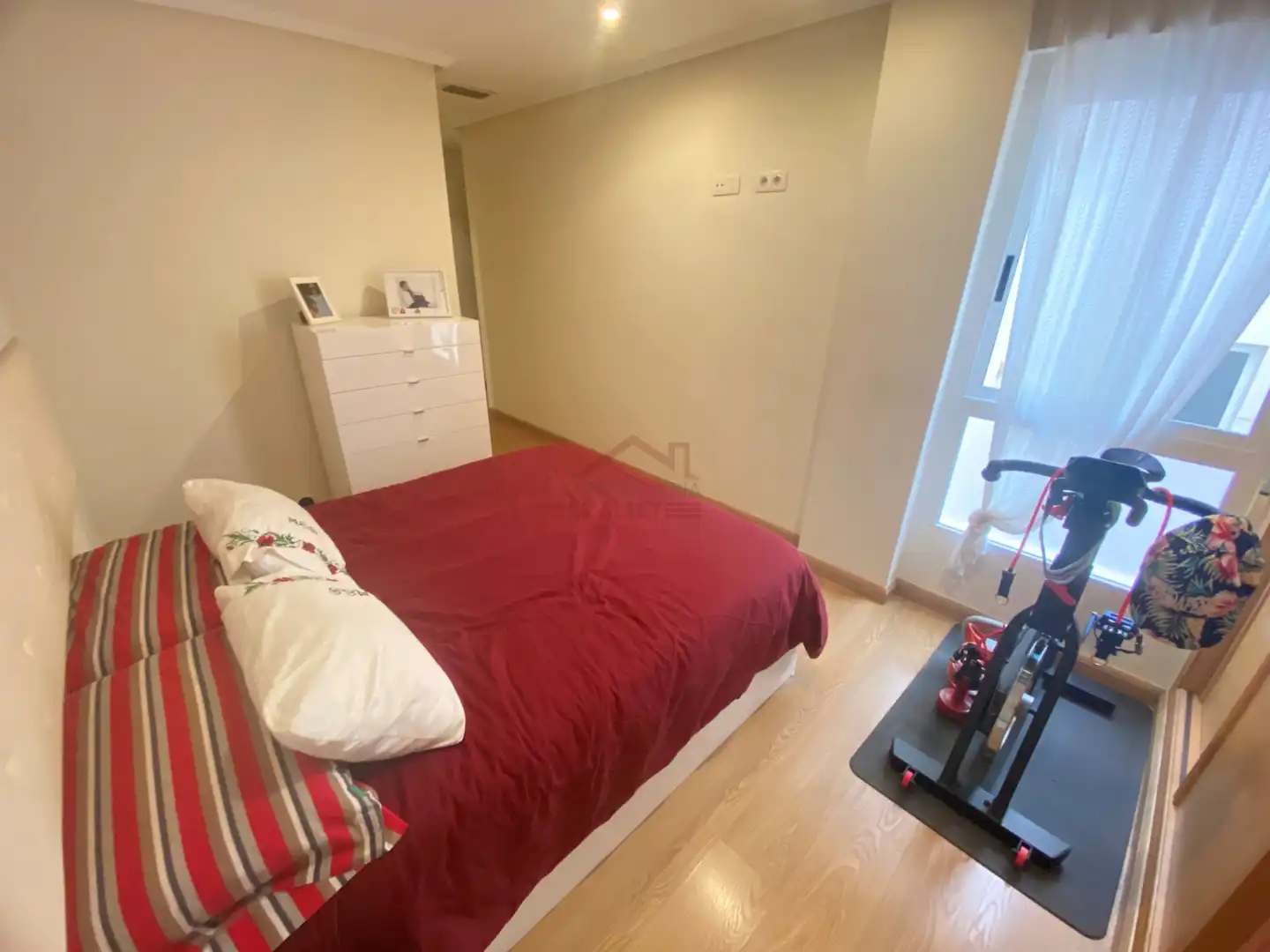 Habitación de Piso en venta en Elche / Elx con Aire acondicionado, Calefacción y Horno