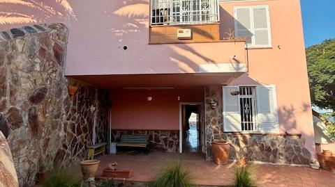 Foto 2 de Casa adosada en venda a Calle San Valentin, 6, Tristán - García Escámez - Somosierra,  Santa Cruz de Tenerife Capital