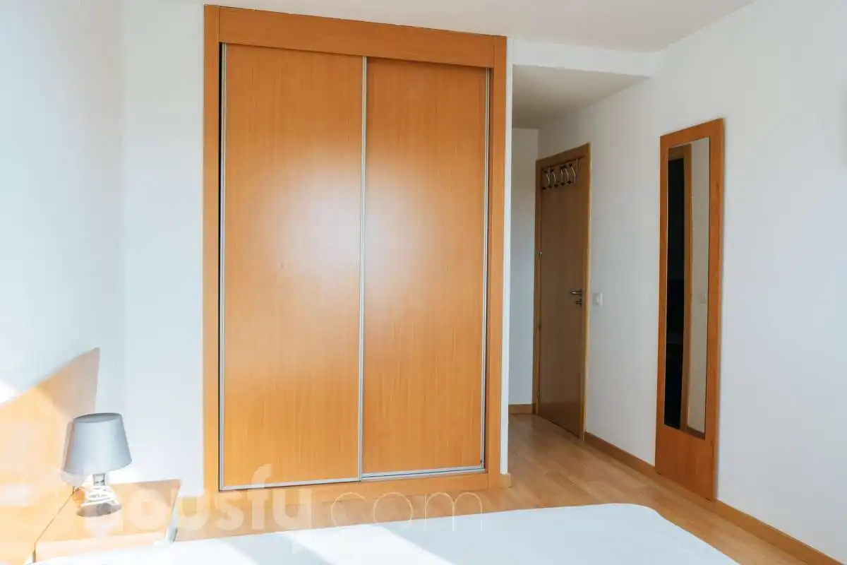 Habitación de Piso de alquiler en Valdemoro con Parquet y Amueblado