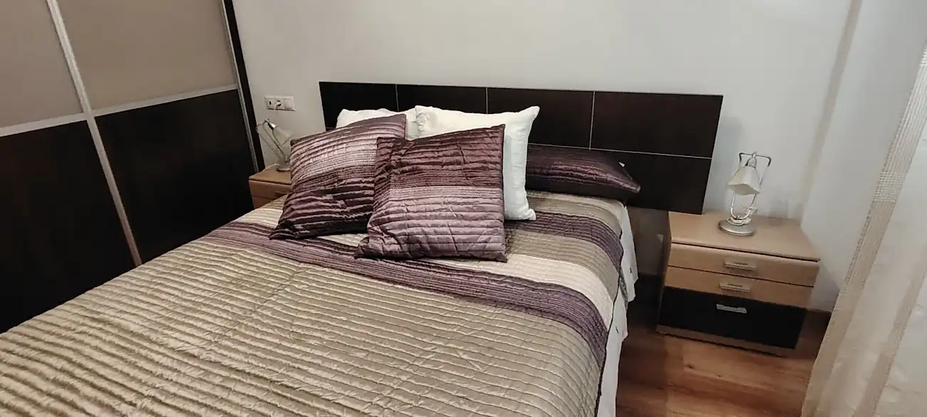 Habitación de Piso de alquiler en Linares con Aire acondicionado, Calefacción y Parquet