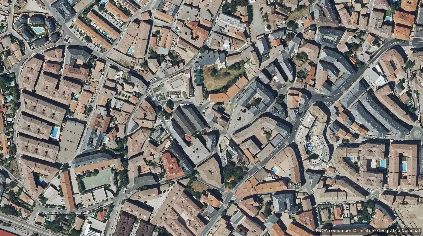 Wohnung zum Verkauf in Casco Antiguo, imagen 2