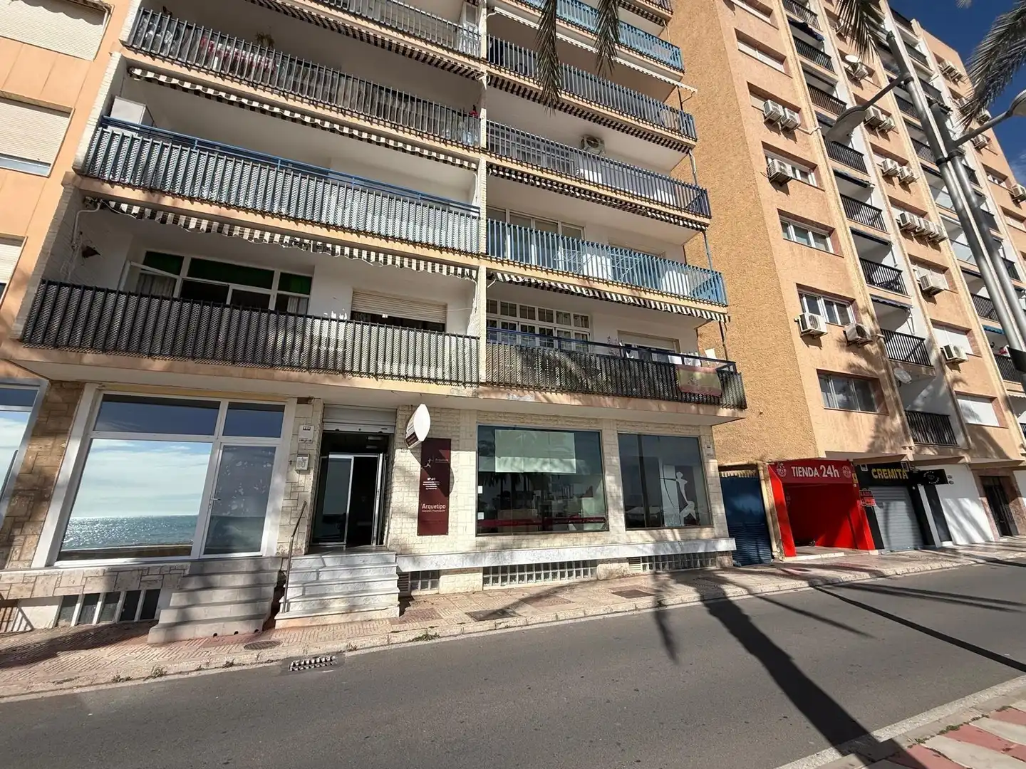Business premises for sale in Paseo MARITIMO (AS), imagen 21