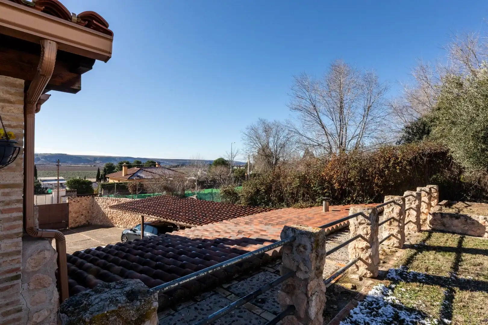 Vista exterior de Casa o xalet en venda en Colmenar de Oreja amb Calefacció, Jardí privat i Traster