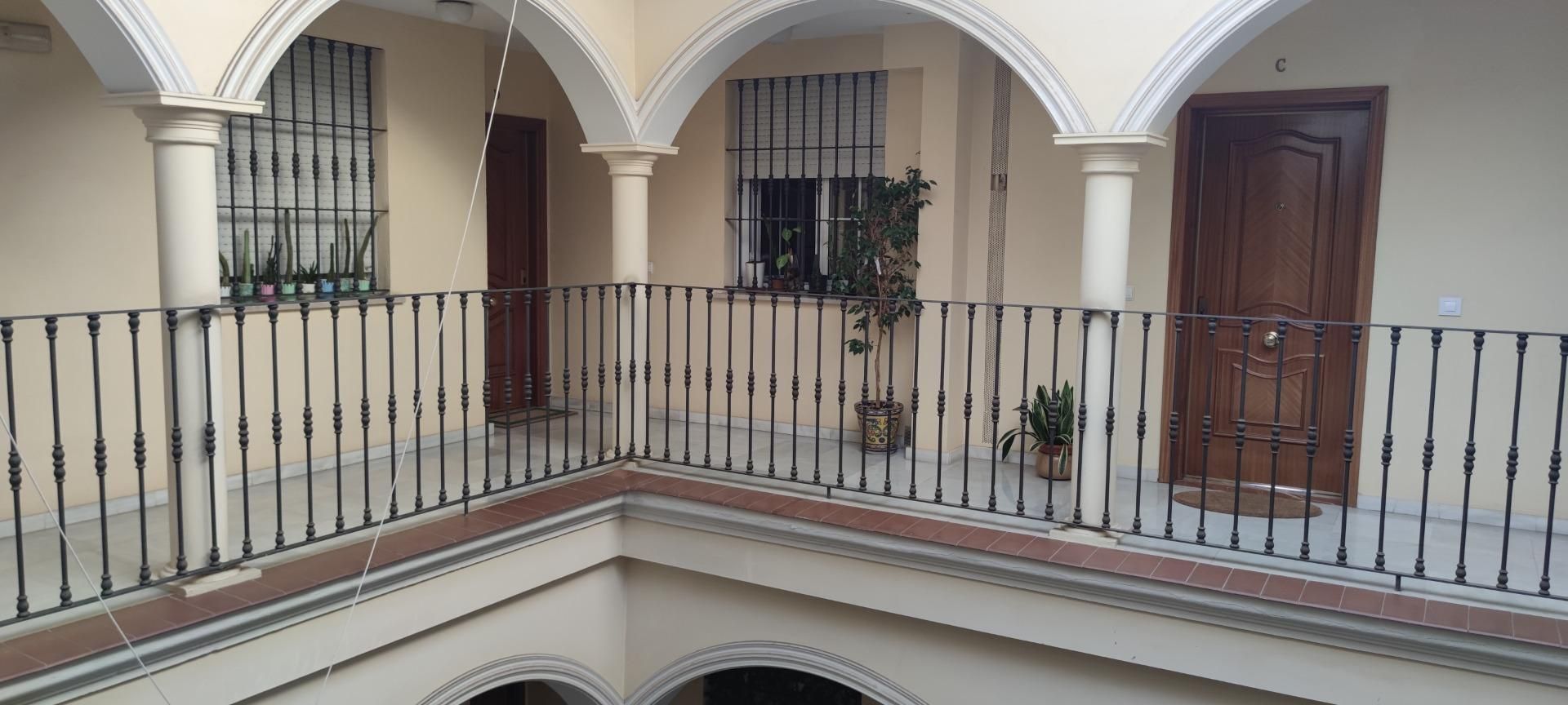 Terrassa de Apartament de lloguer en  Sevilla Capital amb Aire condicionat i Balcó