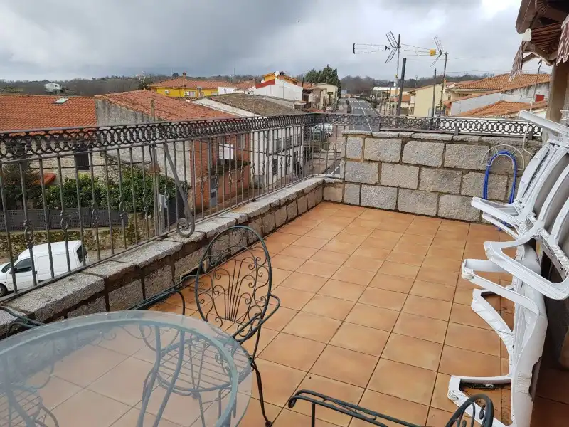 Terrassa de Casa o xalet en venda en Tejeda de Tiétar amb Aire condicionat, Calefacció i Jardí privat