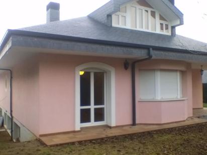 Exterior view of House or chalet for sale in Egüés  with Private garden, Terrace and Storage room