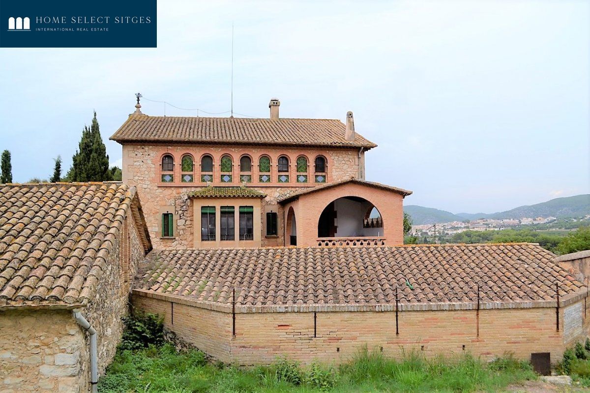 Vista exterior de Finca rústica en venda en Sant Pere de Ribes amb Calefacció, Jardí privat i Terrassa