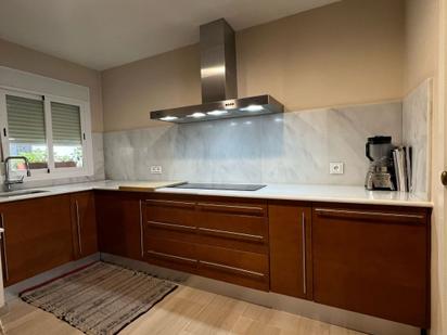 Kitchen of Flat for sale in  Sevilla Capital  with Air Conditioner