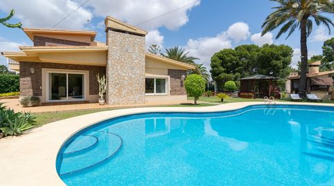 Espectacular y exclusivo chalet en parcela de 2378 m2 con piscina en Tentegorra, imatge 2