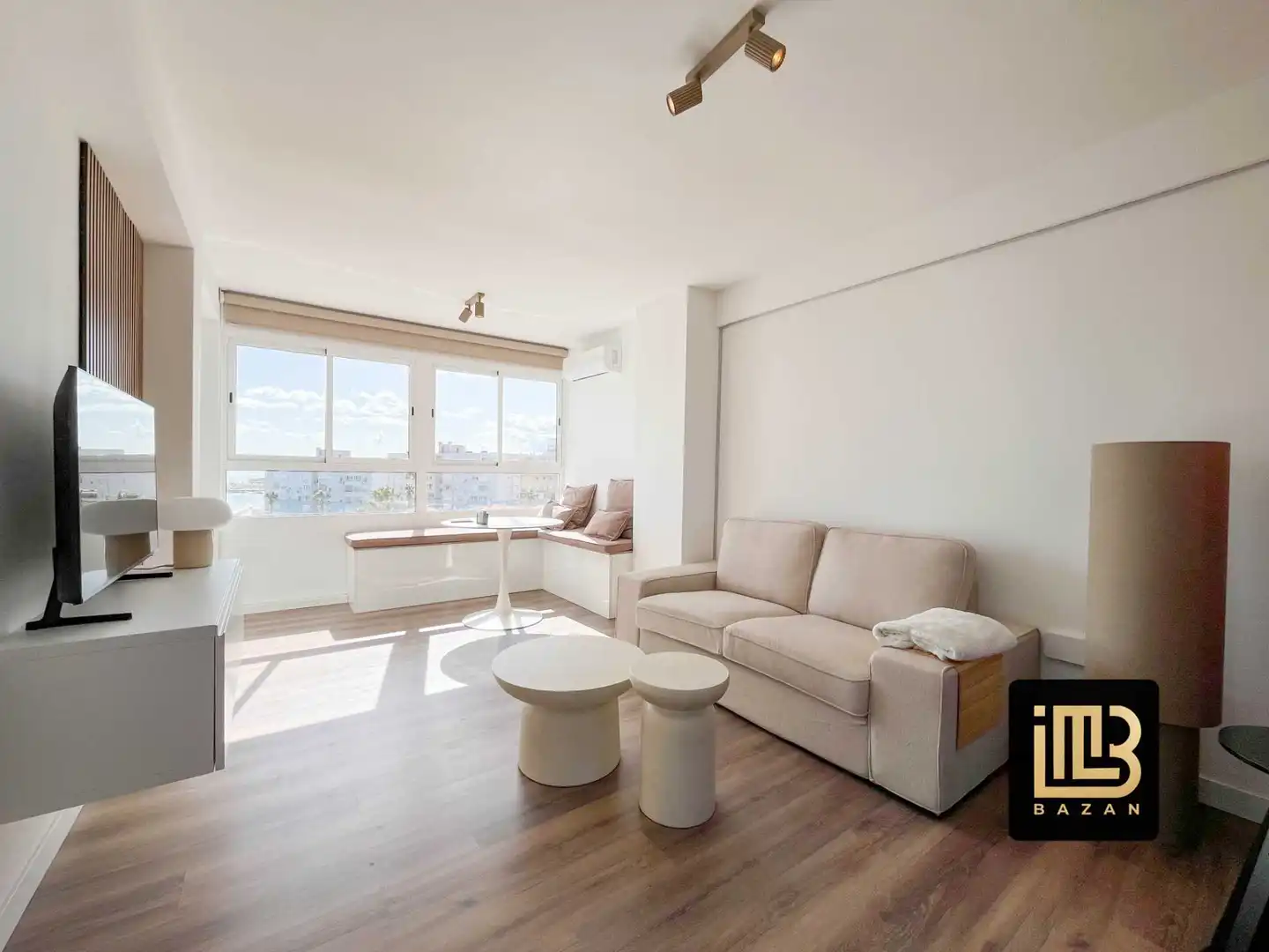Living room of Flat for rent in Málaga  with Air Conditioner, Heating and Terrace