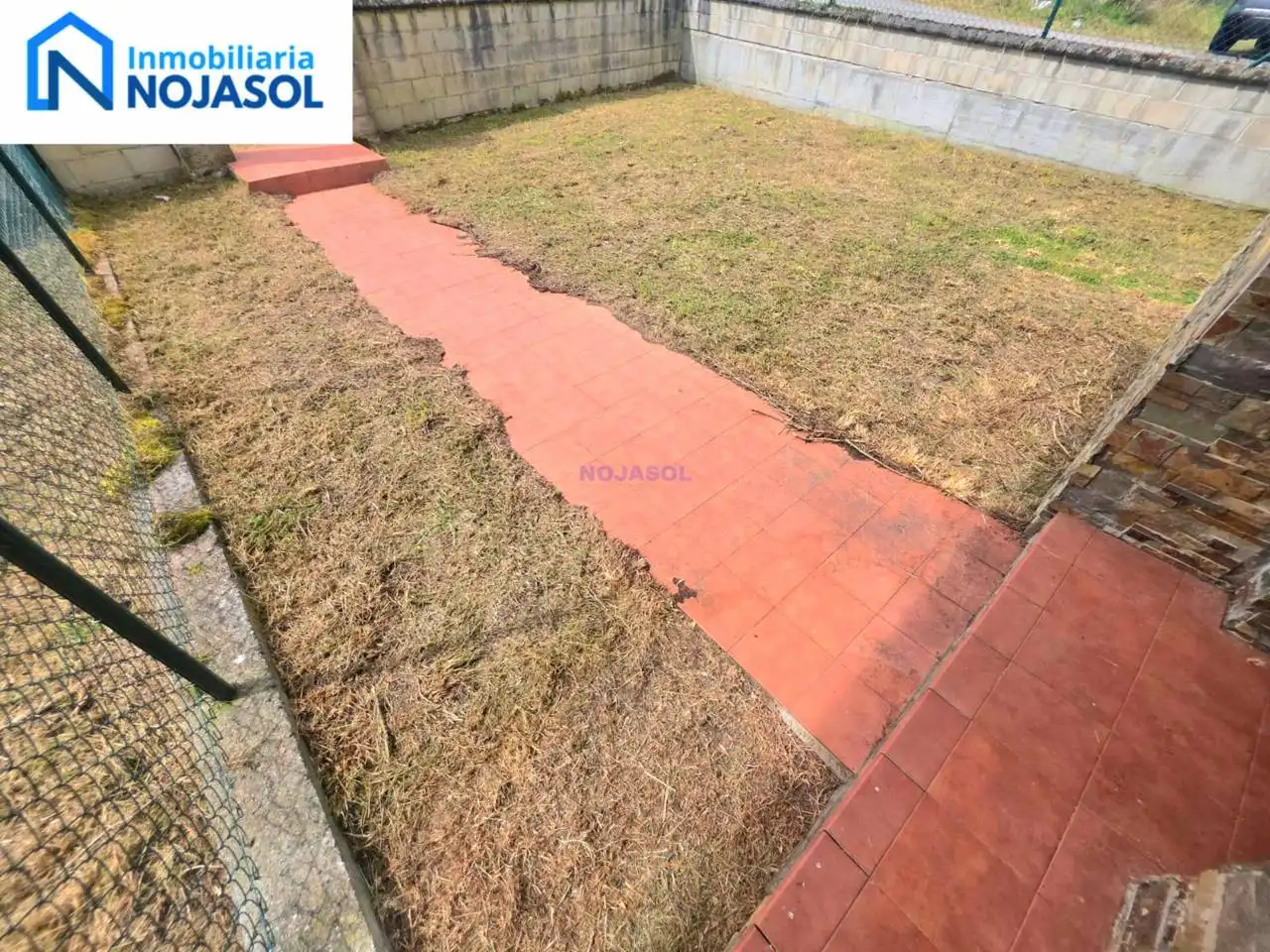 Casa adosada en venta en Ruesga con Calefacción y Jardín privado
