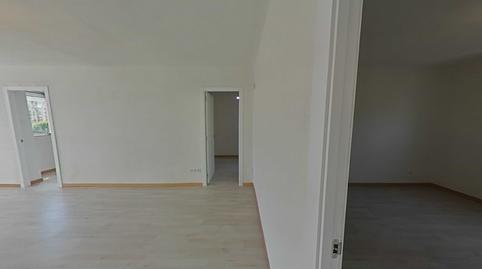 Foto 3 de Piso en venta en C/ Realejos, Pueblo Nuevo,  Madrid Capital