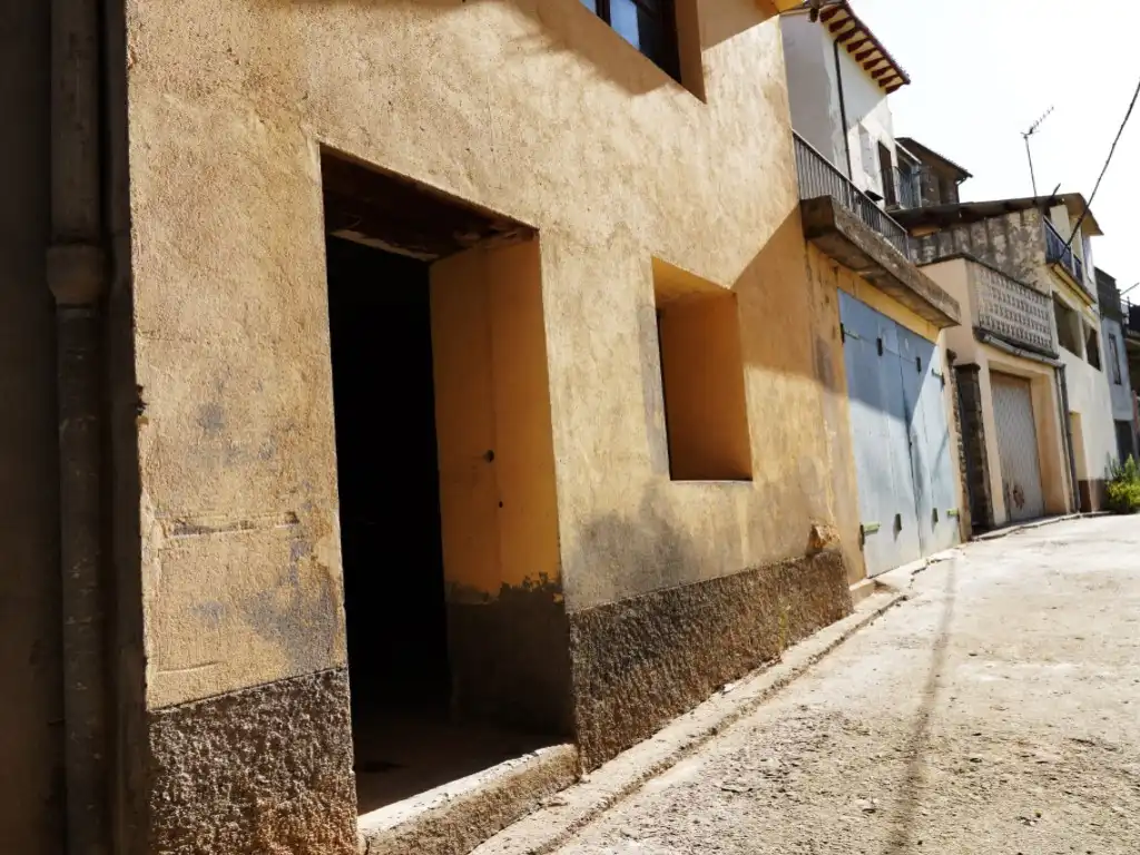 Casa o xalet en venda a Calle Asuncion Ag. Rañin, La Fueva
