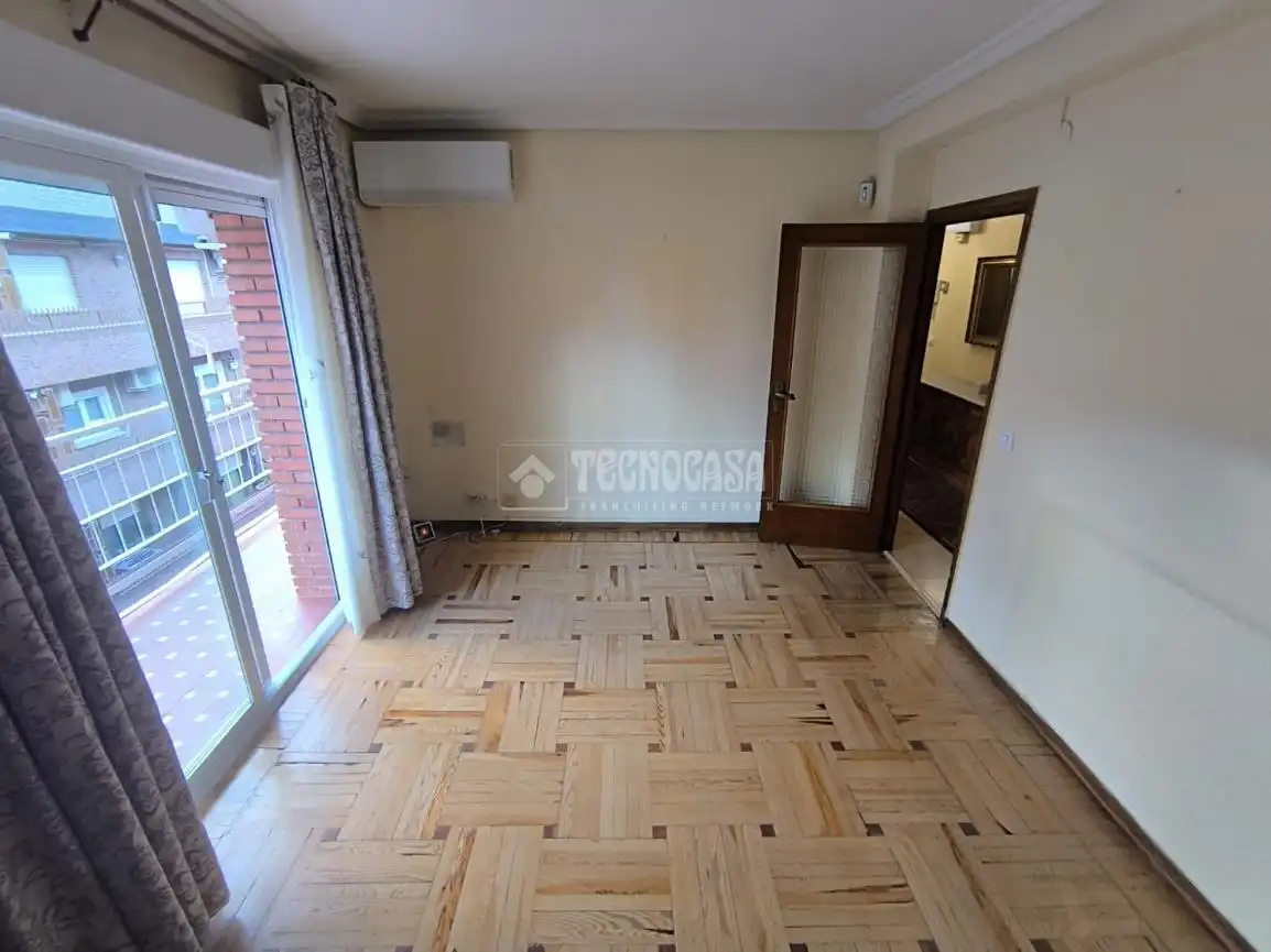 Habitación de Piso en venta en Madrid con Aire acondicionado, Calefacción y Parquet