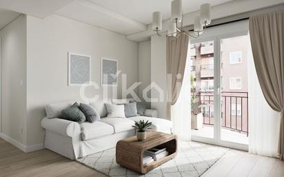 Living room of Flat for sale in  Madrid Capital  with Heating, Terrace and Balcony