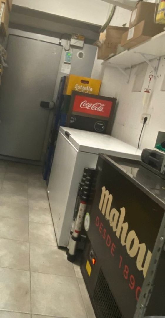 Local en traspaso en Sagunto / Sagunt con Aire acondicionado, Terraza y Amueblado