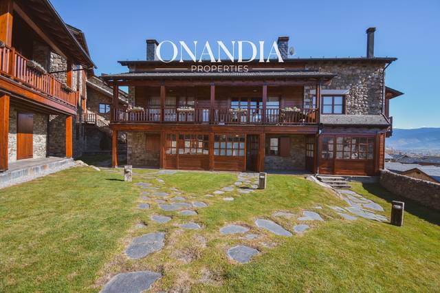 Casa adosada en Venta en Guils de Cerdanya