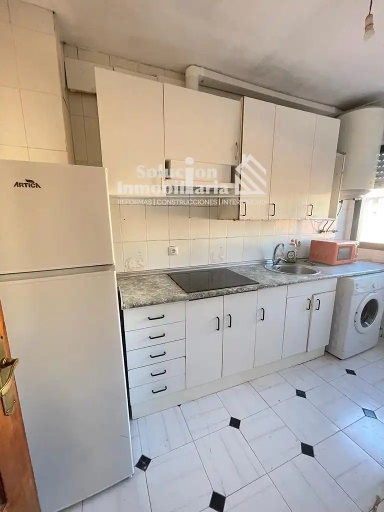 Cocina de Edificio en venta en Santa Marta de Tormes