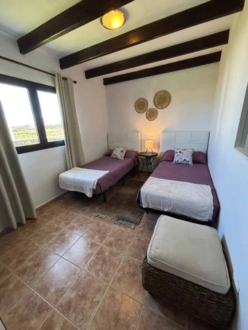 Habitación de Casa o chalet de alquiler en La Oliva con Jardín privado, Terraza y Amueblado