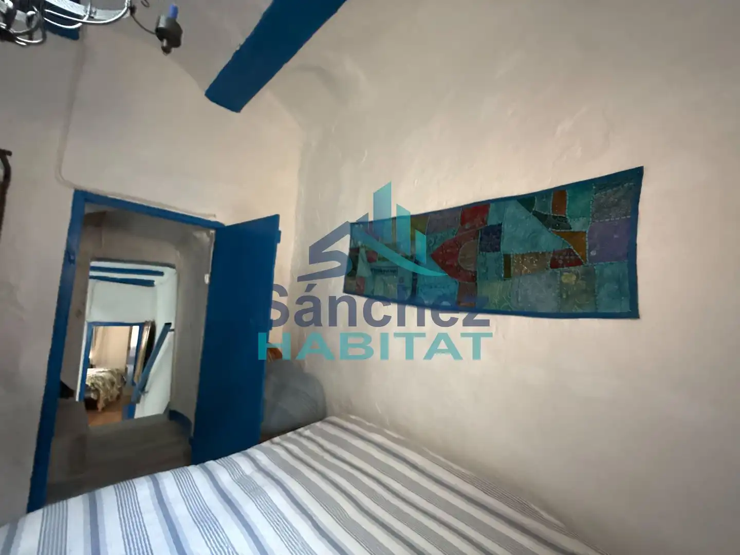 Habitación de Finca rústica en venta en Chelva con Amueblado