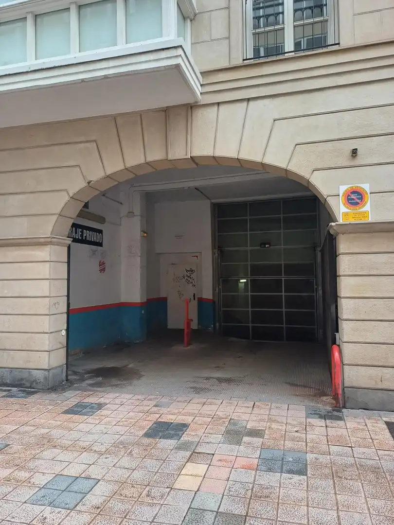 Individual with lift for sale in Ensanche, imagen 2