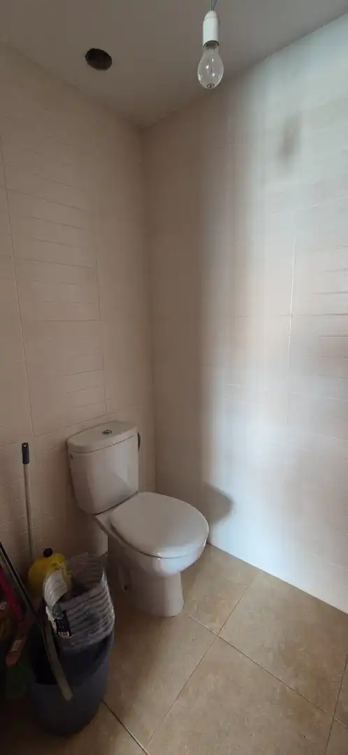Badezimmer von Geschaftsraum zum Verkauf in Esplugues de Llobregat