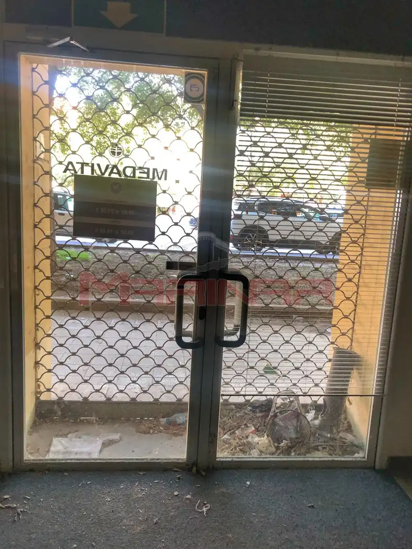 Parking of Commercial properties for sale in Aranjuez  with Air Conditioner