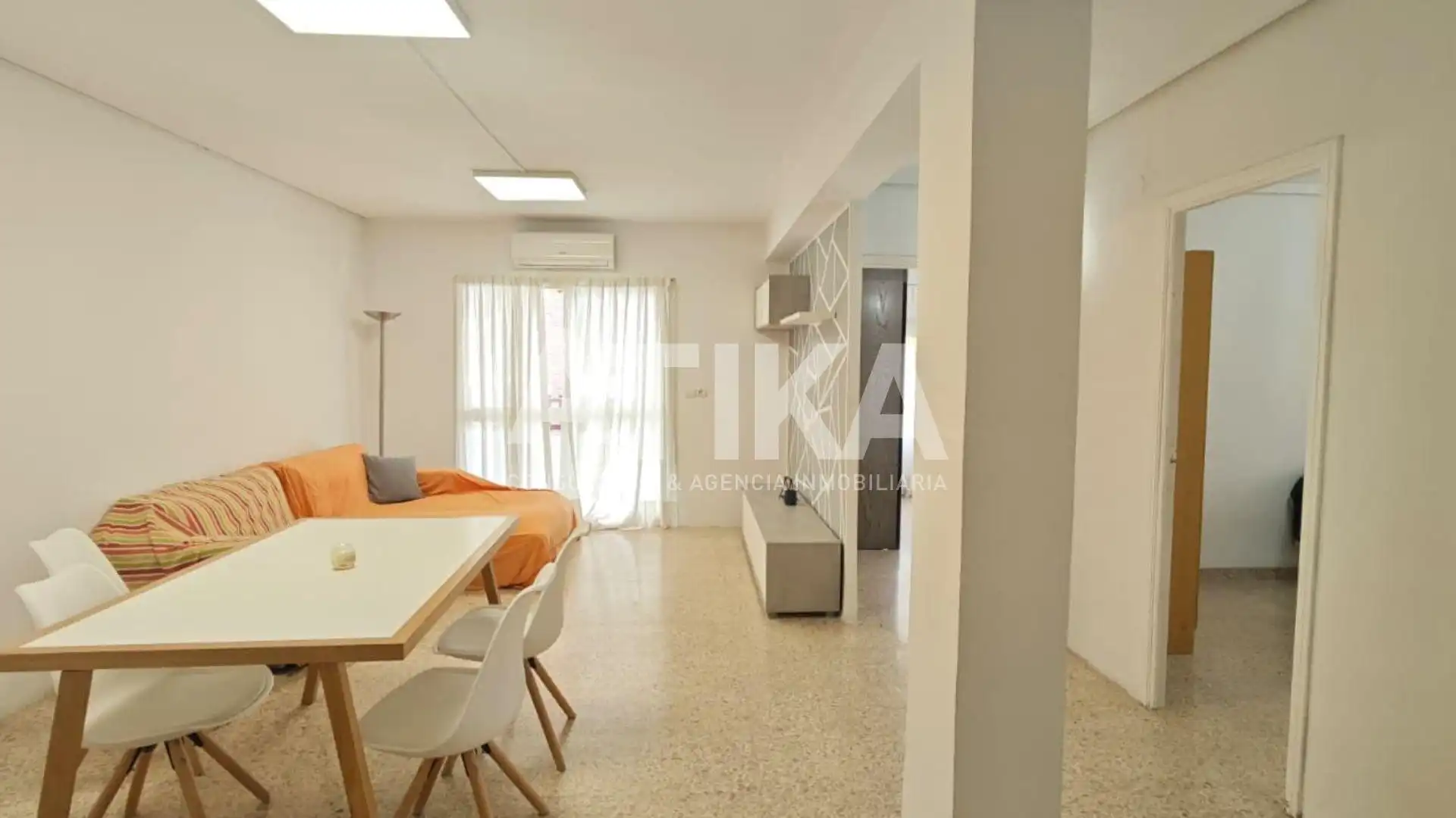Sala de estar de Piso en venta en Ontinyent con Aire acondicionado, Calefacción y Trastero