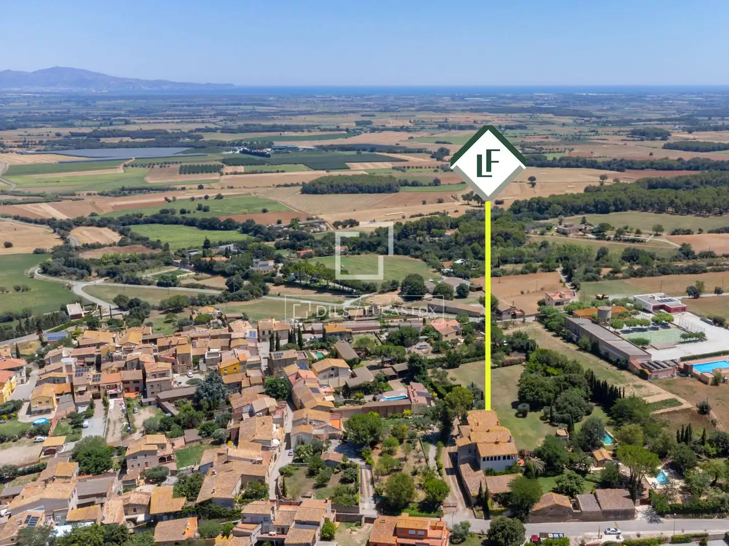 Finca rústica en venta en Garrigàs con Aire acondicionado, Calefacción y Jardín privado