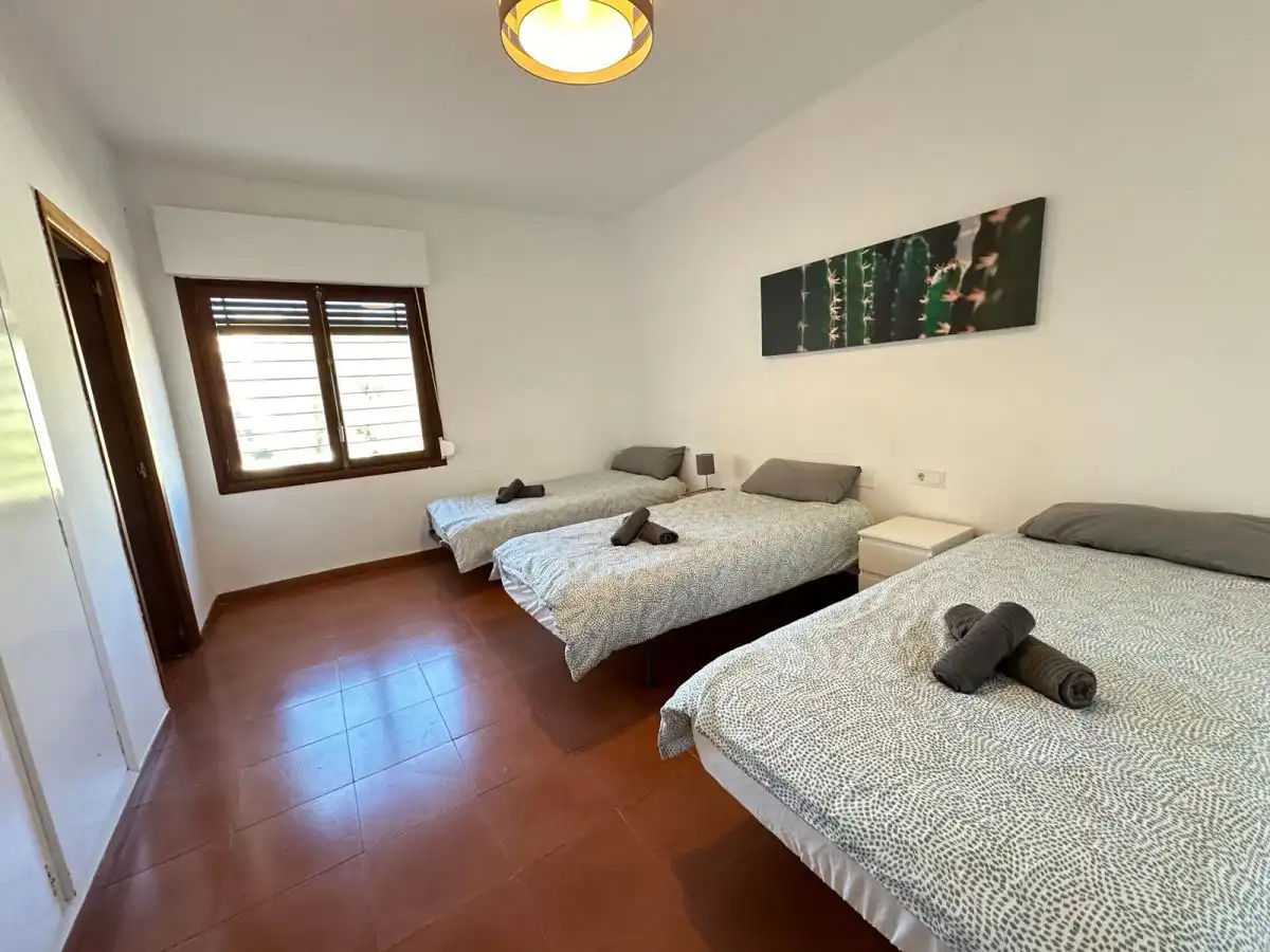 Habitación de Casa o chalet en venta en Benicasim / Benicàssim con Aire acondicionado, Calefacción y Terraza