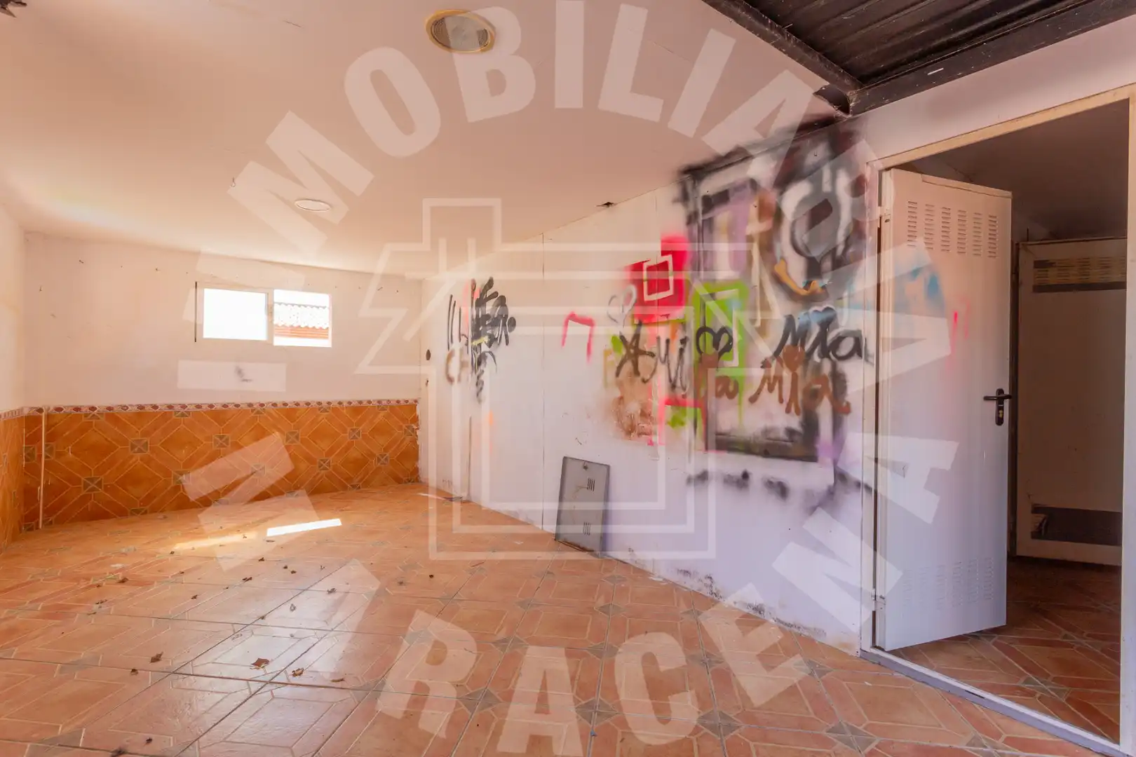 Casa adosada en venta en Albolote con Terraza, Trastero y Piscina