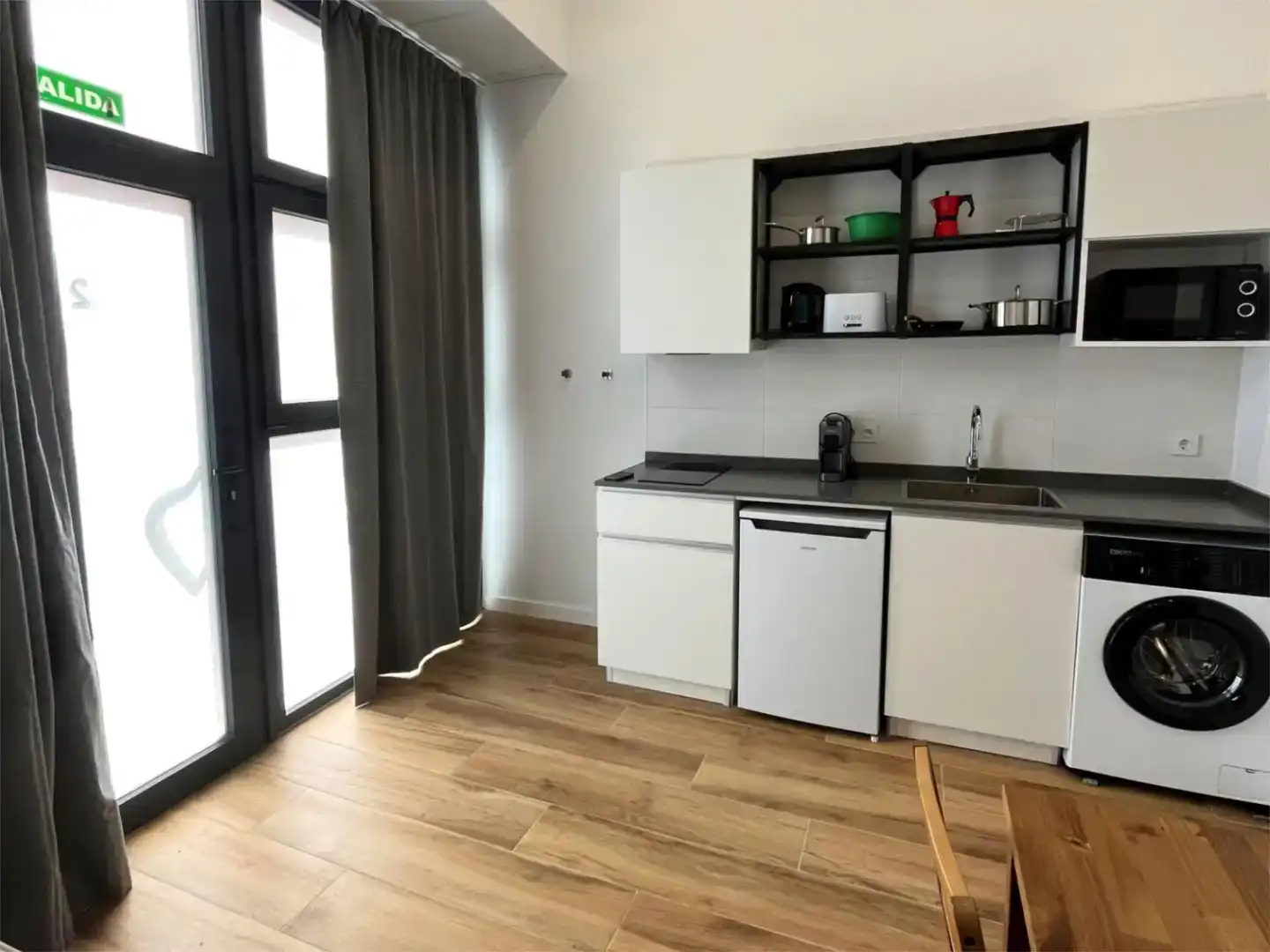 Küche von Wohnung zum Verkauf in Valencia mit Klimaanlage und Möbliert