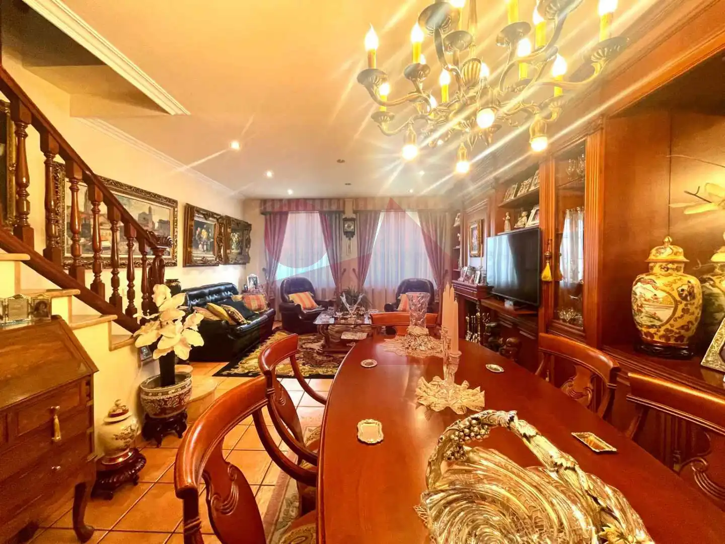 Comedor de Casa adosada en venta en Mollet del Vallès con Aire acondicionado, Calefacción y Jardín privado